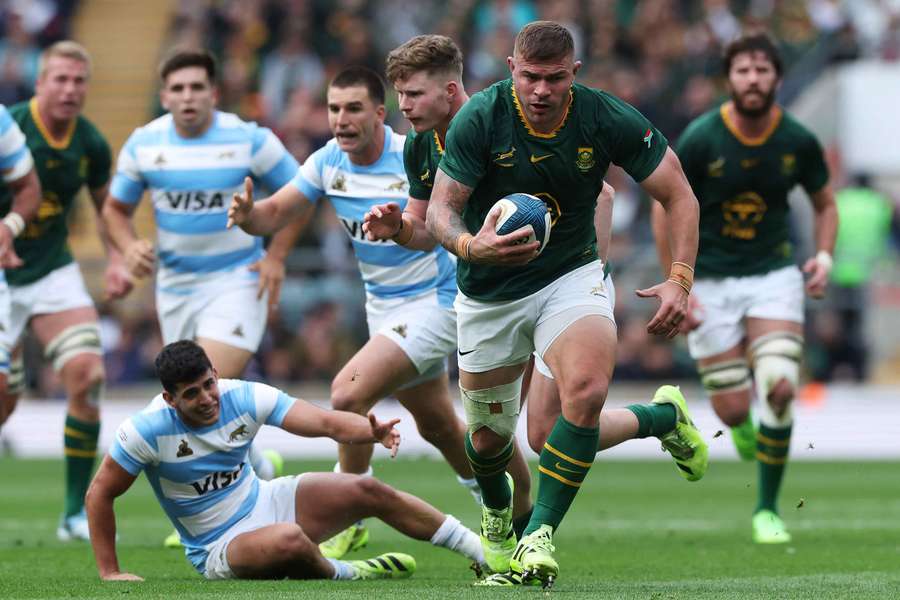 Malcom Marx scored two tries as South Africa edged Argentina 29-27.