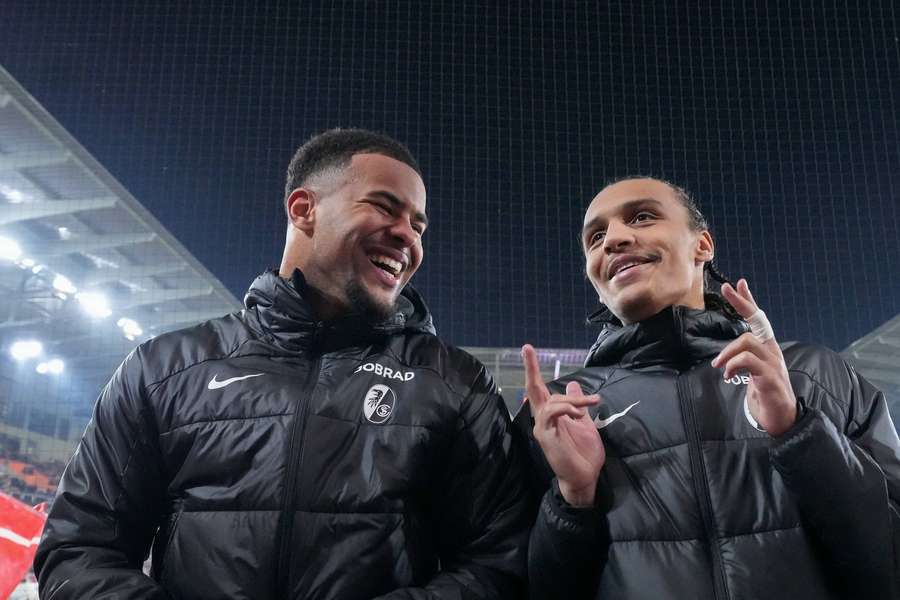 Noah Atubolu und Kiliann Sildilla nach dem Spiel.