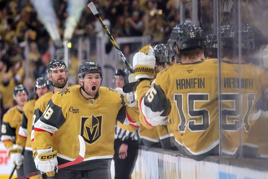 V sezoně se Hertl radoval už ze čtyř gólů. V sezoně se Hertl radoval už ze čtyř gólů.