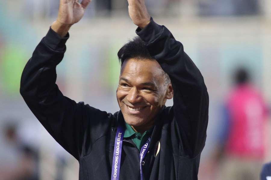 José Morais é o novo treinador do Sharjah José Morais é o novo treinador do Sharjah