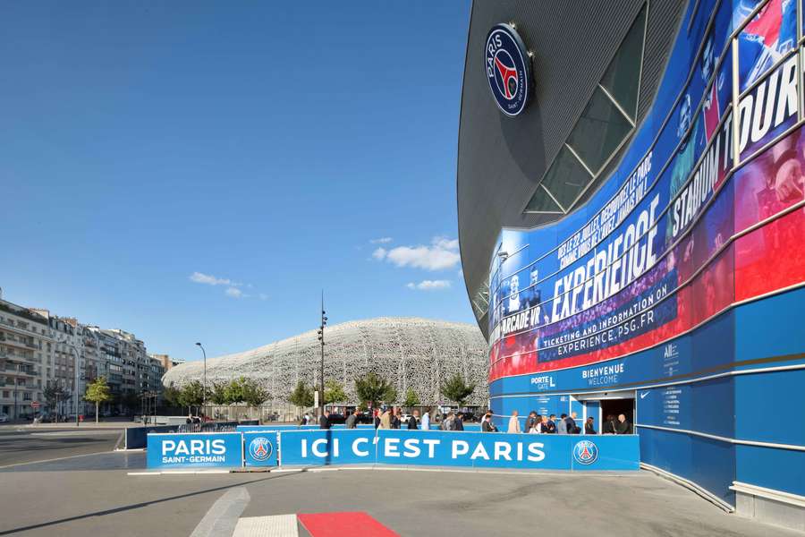 El Parque de los Príncipes, en primer plano, y el Jean Bouin, en el fondo