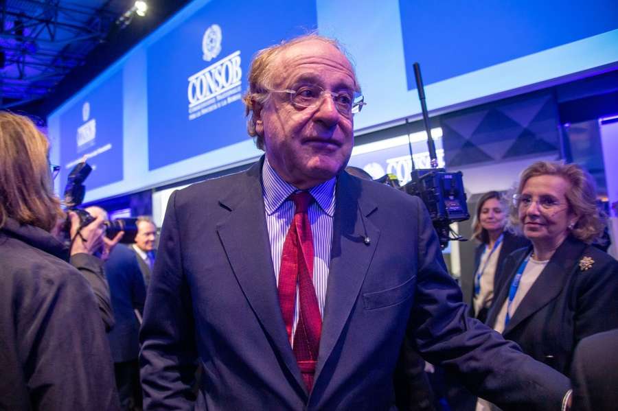 Milan, Scaroni sulla scia di Berlusconi: "Vogliamo vincere divertendo"