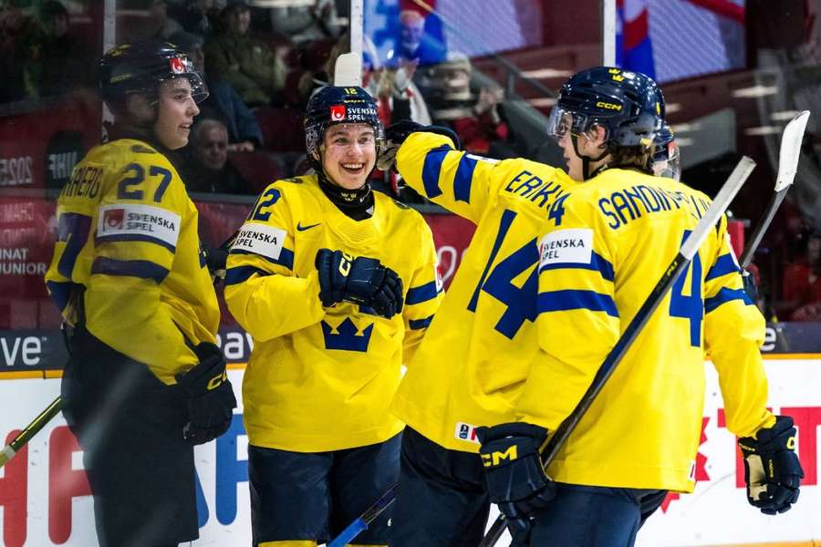 Obránce Sandin Pellikka vstřelil hattrick.