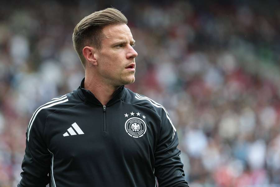 Chivu l-ar putea aduce pe Ter Stegen