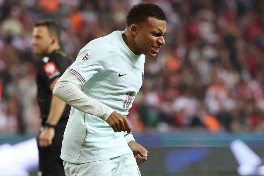 Lesão de Mbappé pode ser mais grave do que o esperado