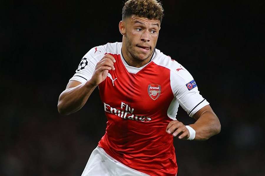 Oxlade-Chamberlain ao serviço do Arsenal Oxlade-Chamberlain ao serviço do Arsenal