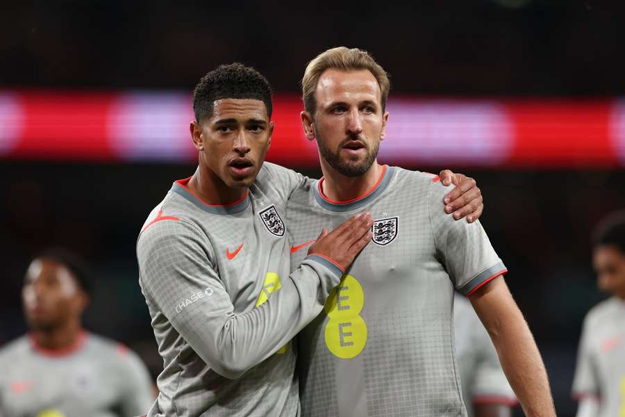 Jude Bellingham, alături de Harry Kane Jude Bellingham, alături de Harry Kane
