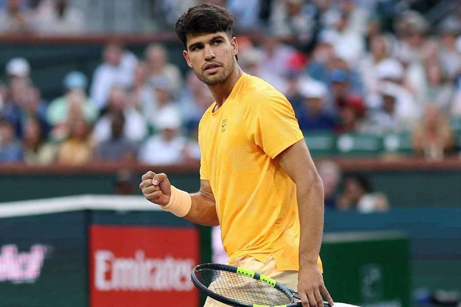 Alcaraz passou fácil por Dimitrov na estreia em Indian Wells Alcaraz passou fácil por Dimitrov na estreia em Indian Wells
