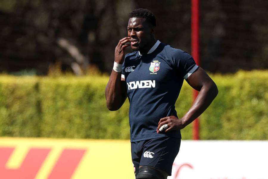 Maro Itoje à l'entraînement.