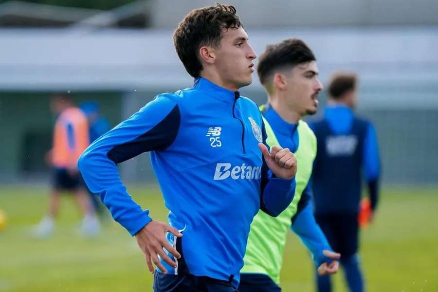 Tomás Pérez, médio argentino de 20 anos do FC Porto