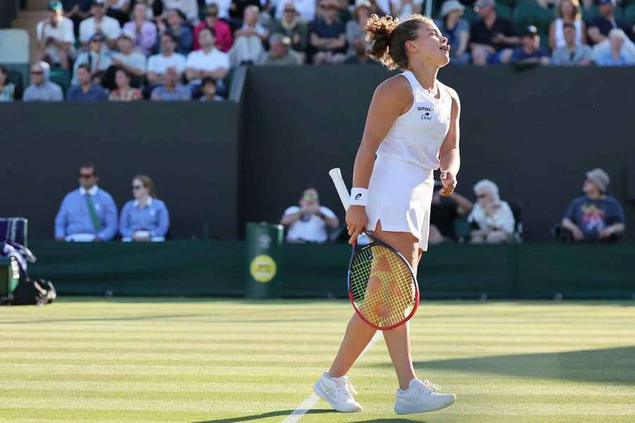 Jasmine Paolini, finalistă Wimbledon în 2024, nu reușește să treacă de turul doi în ediția din acest an