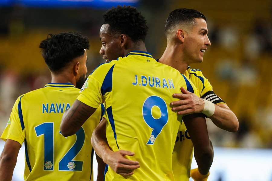 Cristiano Ronaldo e Jhon Durán marcaram na vitória do Al-Nassr