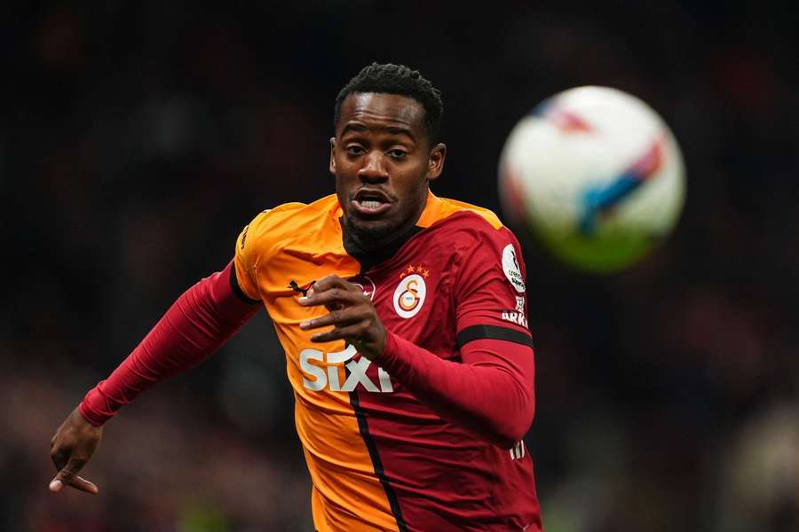 Batshuayi deja el Galatasaray.