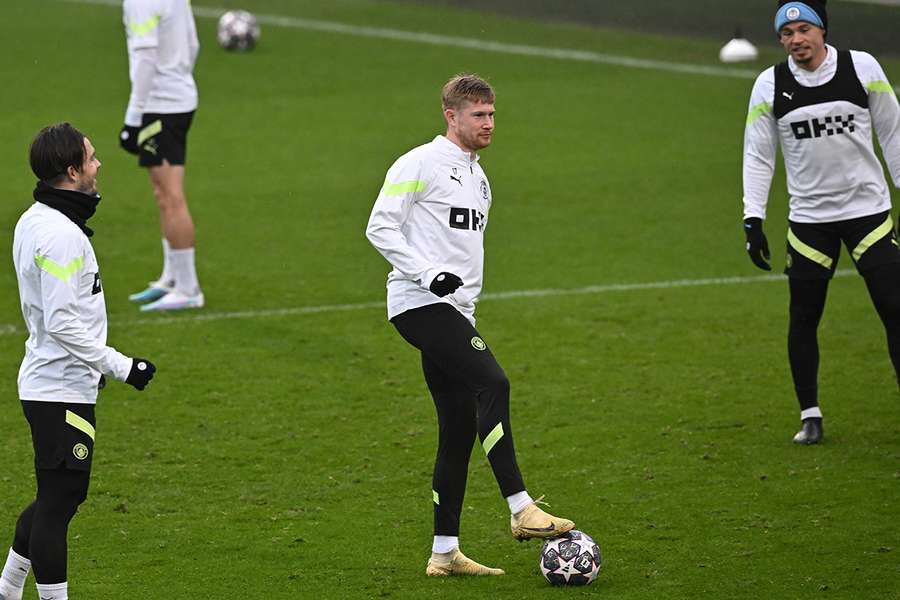 De Bruyne back as Man City eye Champions League quarters