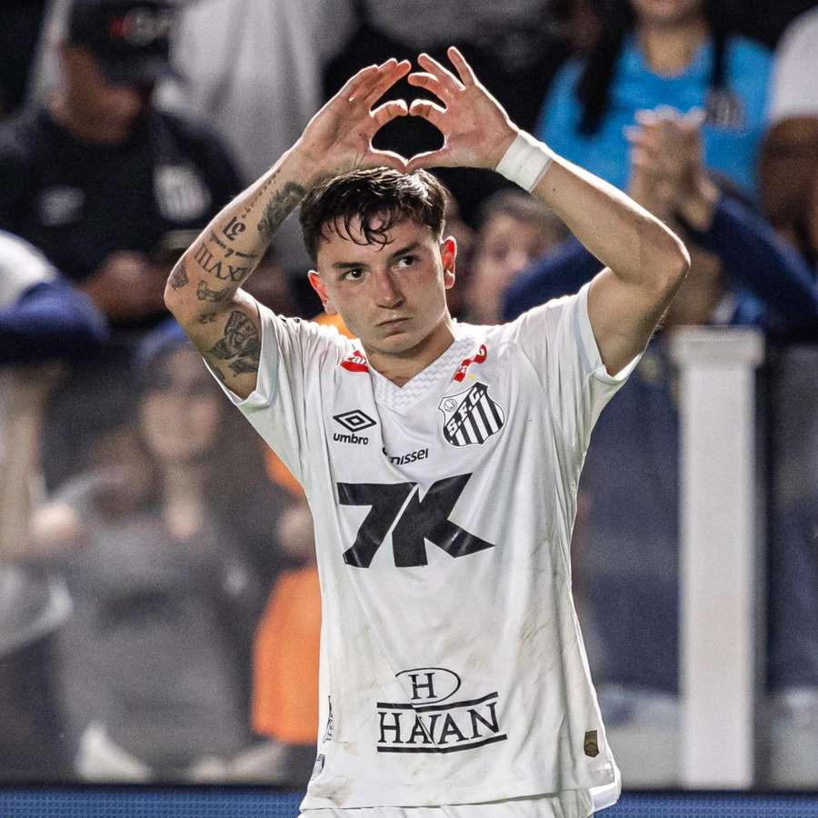 Barreal fez gol e deu assistência em Santos 3x1 Corinthians Barreal fez gol e deu assistência em Santos 3x1 Corinthians