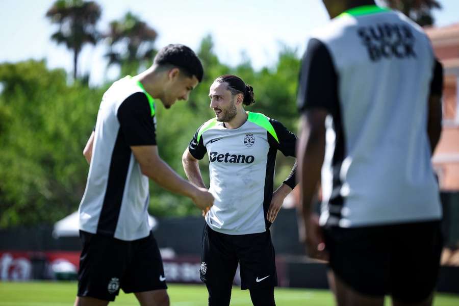 Giorgi Kochorashvili no treino dos leões