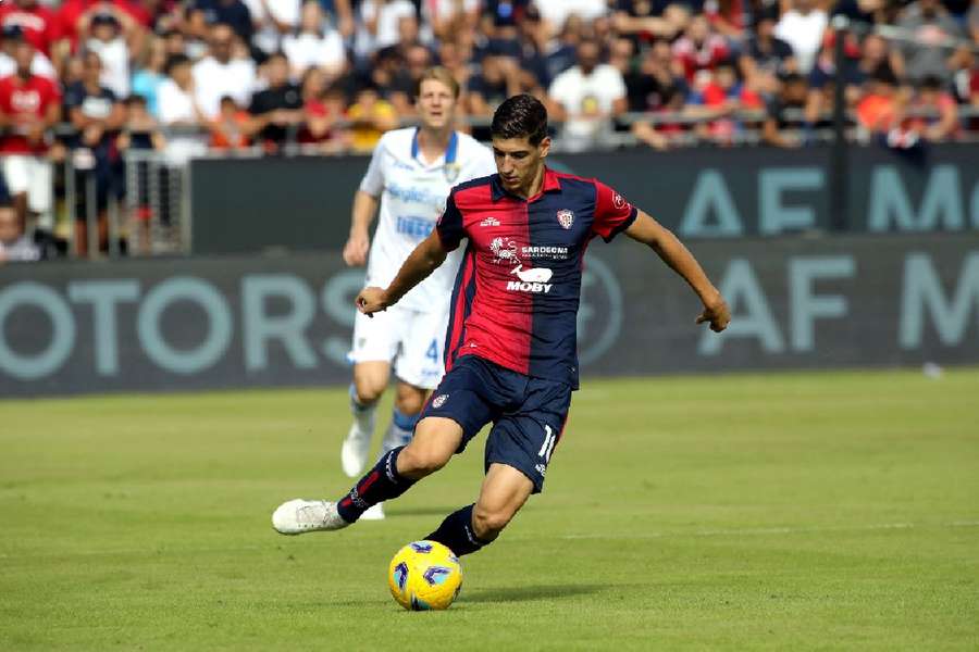 Cagliari scored four second-half goals to beat Frosinone 4-3