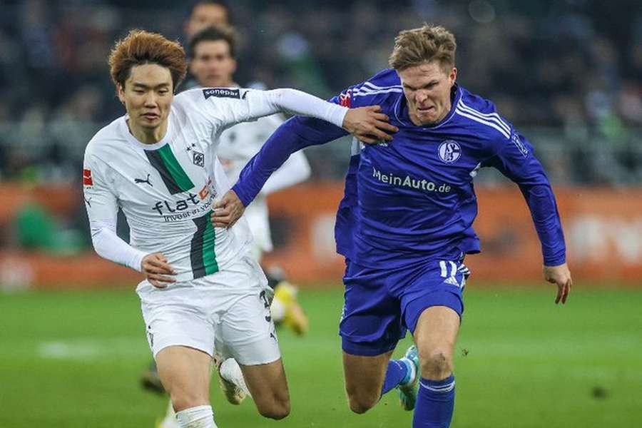 Schalke consegue pontuar pela primeira vez fora de casa, mas não marca ao Monchengladbach (0-0)