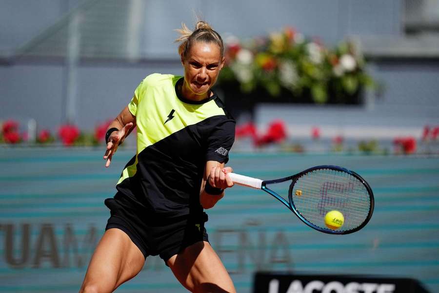 Arantxa Rus is op het tennistoernooi van Rabat al in de eerste ronde uitgeschakeld