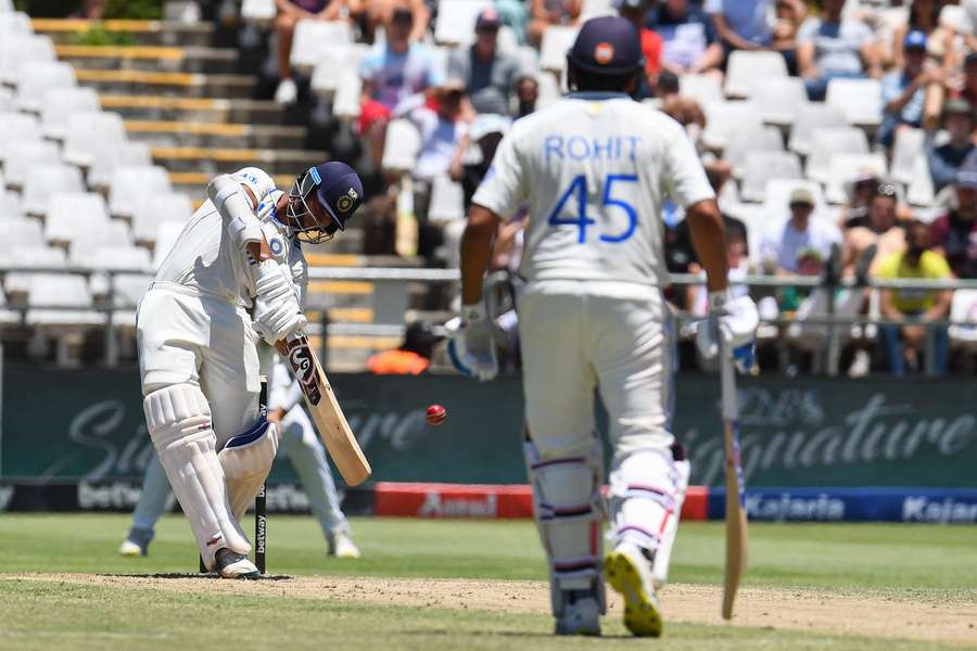 India's Yashasvi Jaiswal (L) hits a four during the second day of the second cricket Test match between South Africa and India 