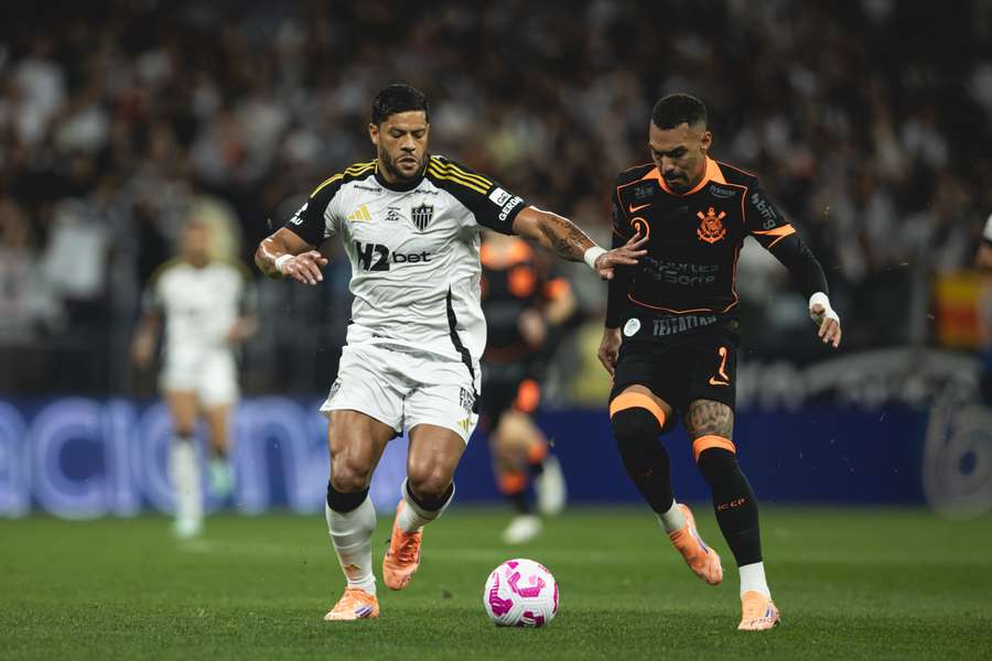Hulk voltou a ser escalado como titular no Galo