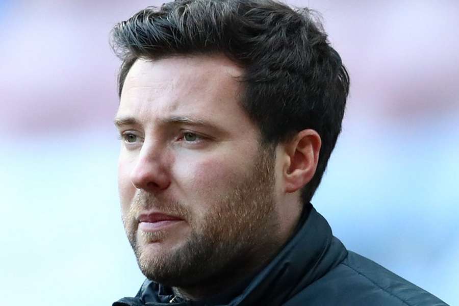 Wiles leaves Man Utd to take Liverpool U18 post