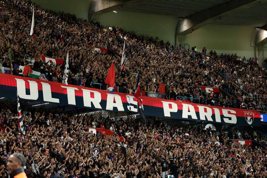 Avant le choc face à l'OM, le PSG ouvre son entraînement aux ultras et à sa fondation Avant le choc face à l'OM, le PSG ouvre son entraînement aux ultras et à sa fondation