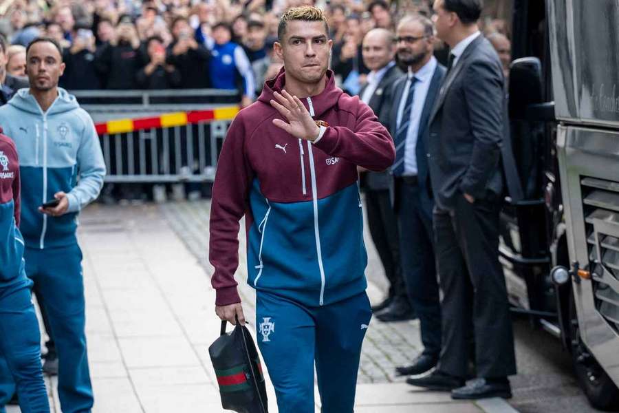 Cristiano Ronaldo conta com o apoio do Governo Regional da Madeira Cristiano Ronaldo conta com o apoio do Governo Regional da Madeira