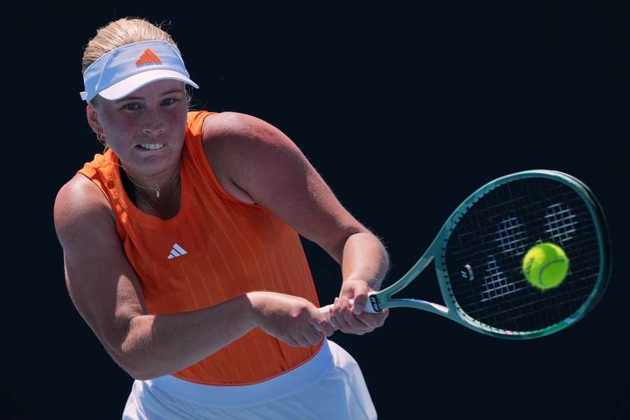 Tauson had to battle hard against Kudermetova