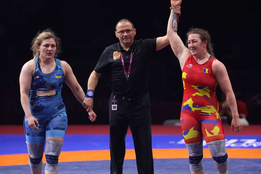 Sportiva română Cătălina Axente s-a clasat pe locul 5 la categoria 76 kg, miercuri, la Campionatele Mondiale de lupte de la Belgrad