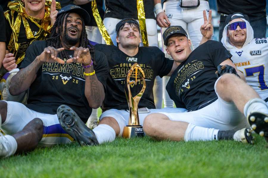 Die Vikings genießen den AFLE-Triumph Die Vikings genießen den AFLE-Triumph