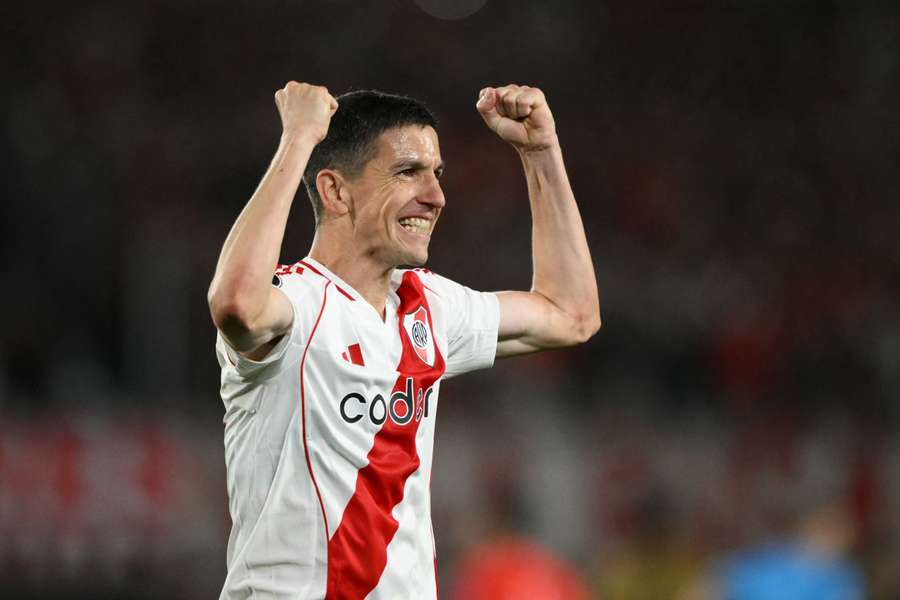 Fernández celebra la última victoria en la Copa Libertadores.