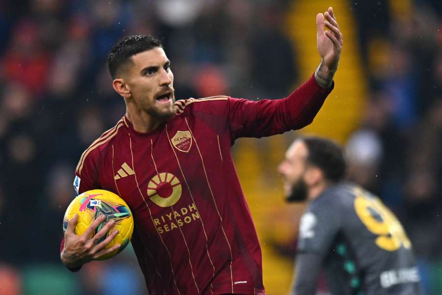 Lorenzo Pellegrini brachte die Roma mit seinem Elfmetertor zurück ins Spiel.