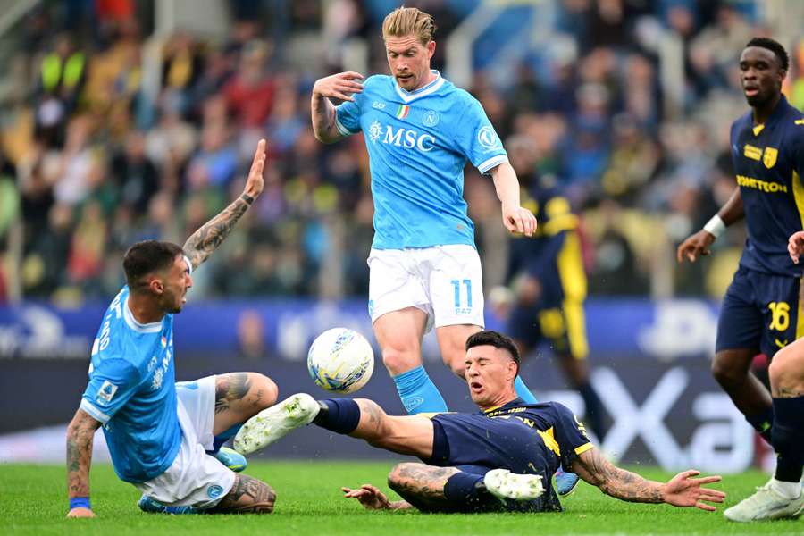 Parma a blocat-o pe Napoli 