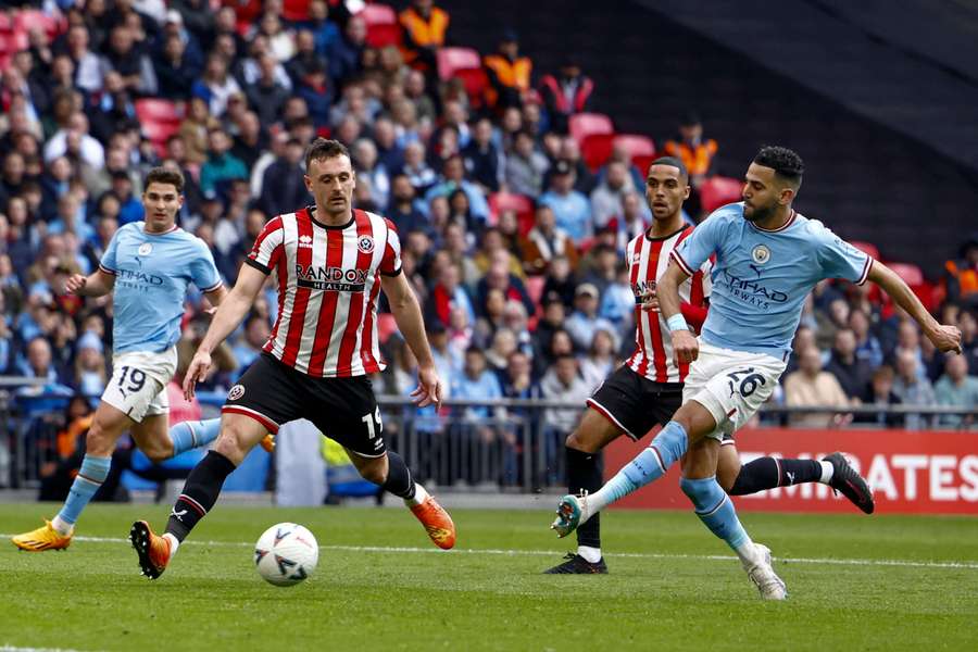 Hat-trick Mahreza dał Manchesterowi City awans do finału Pucharu Anglii