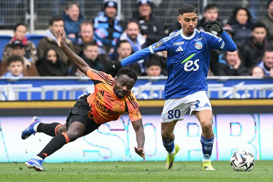 Face au Paris FC, Strasbourg enchaîne un troisième match nul consécutif en Ligue 1 Face au Paris FC, Strasbourg enchaîne un troisième match nul consécutif en Ligue 1