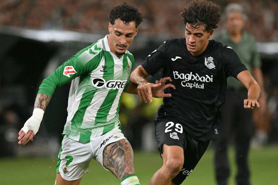 Antony teve atuação de destaque na vitória do Betis sobre a Real Sociedad Antony teve atuação de destaque na vitória do Betis sobre a Real Sociedad