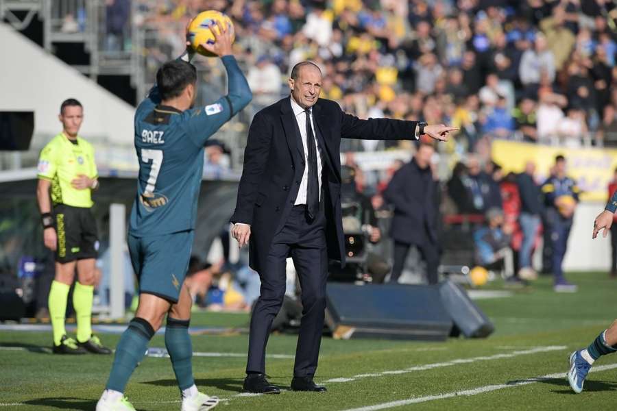 Allegri teria ofendido gravemente auxiliar técnico de Conte