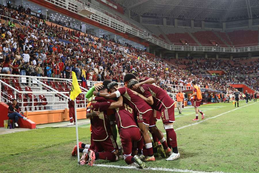 Venezuela derrota a Perú en el Sudamericano Sub-20.