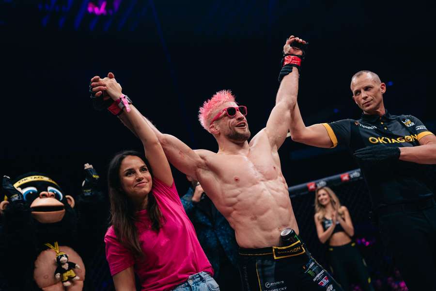 David Kozma slavil v únoru cenné vítězství. David Kozma slavil v únoru cenné vítězství.
