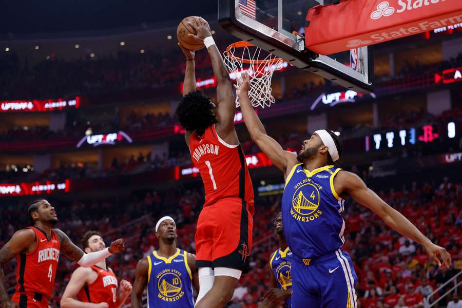 Houston egalează seria cu Golden State din play-off-ul NBA Houston egalează seria cu Golden State din play-off-ul NBA
