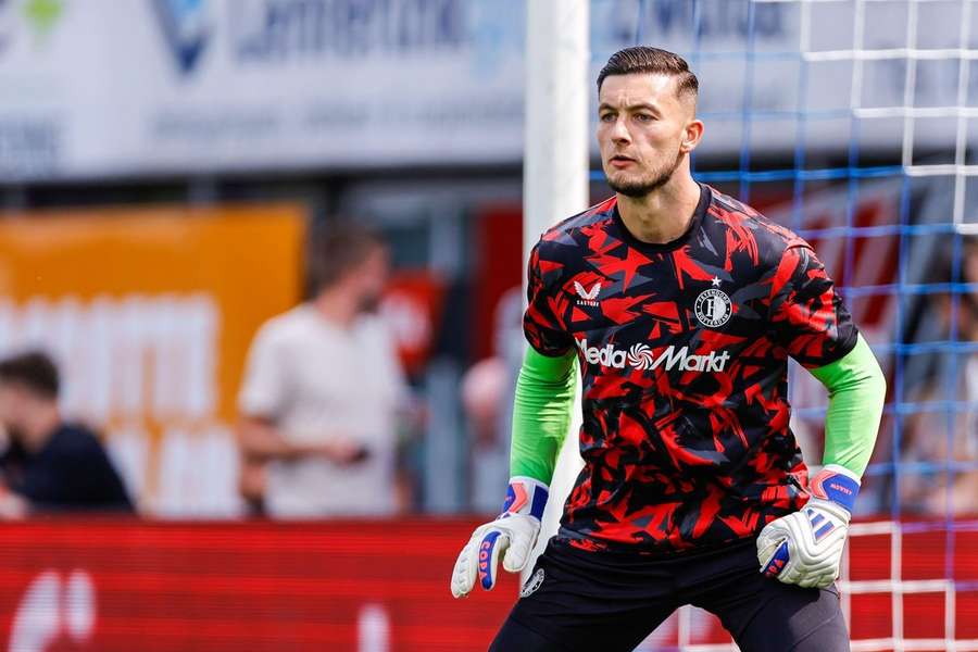 Bijlow in action for Feyenoord