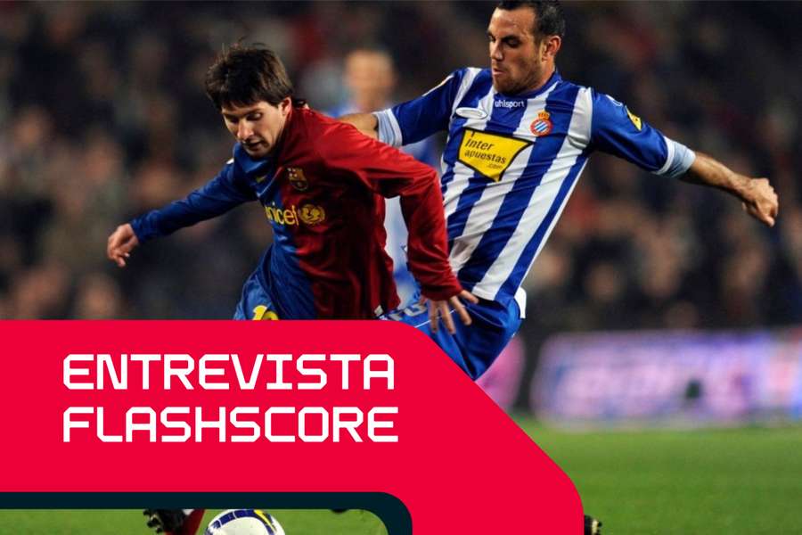 Moisés Hurtado em frente a Messi