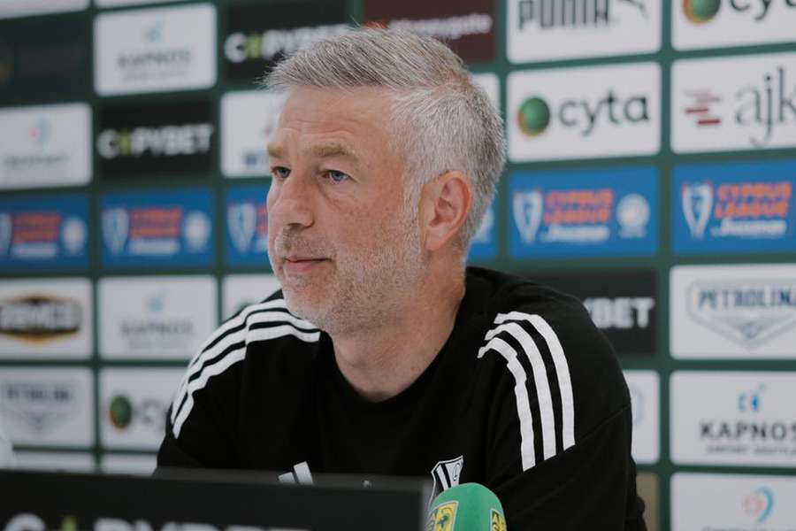 Iordanescu: "Wysoka temperatura będzie dla nas przeciwnikiem, rywale są do tego przygotowani" Iordanescu: "Wysoka temperatura będzie dla nas przeciwnikiem, rywale są do tego przygotowani"