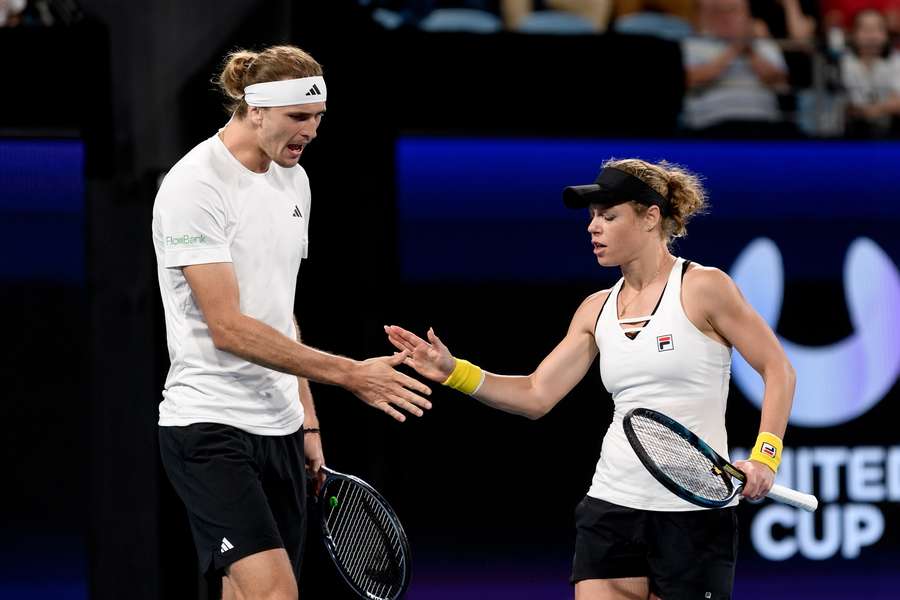 Laura Siegemund en Alexander Zverev sloegen Duitsland naar de halve finale