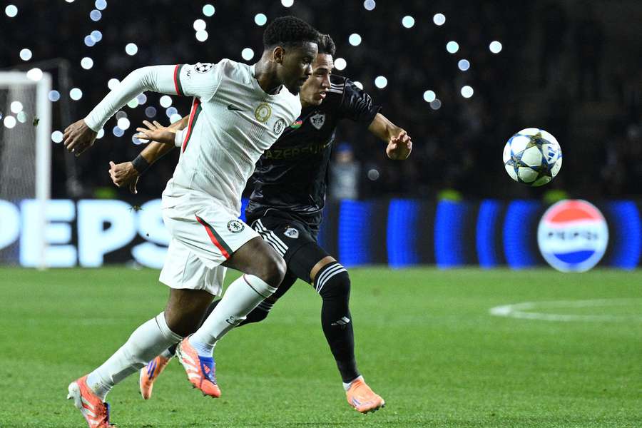 Hato cometeu penálti na primeira parte Hato cometeu penálti na primeira parte