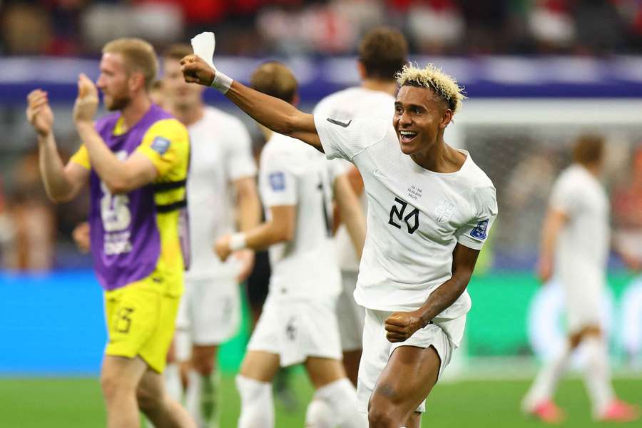 Antonio Nusa, el "Neymar noruego" frente a su ídolo en octavos de final