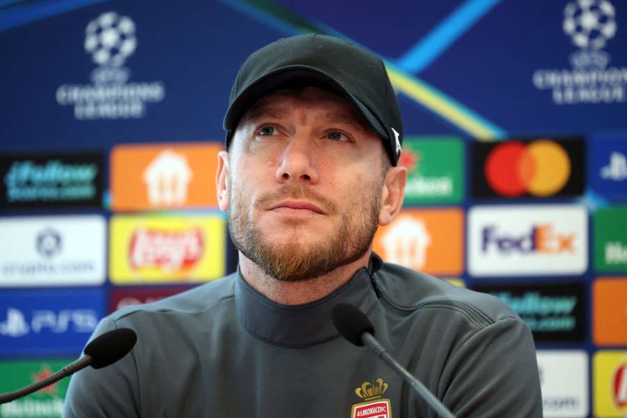 Pocognoli en conférence de presse ce lundi. Pocognoli en conférence de presse ce lundi.