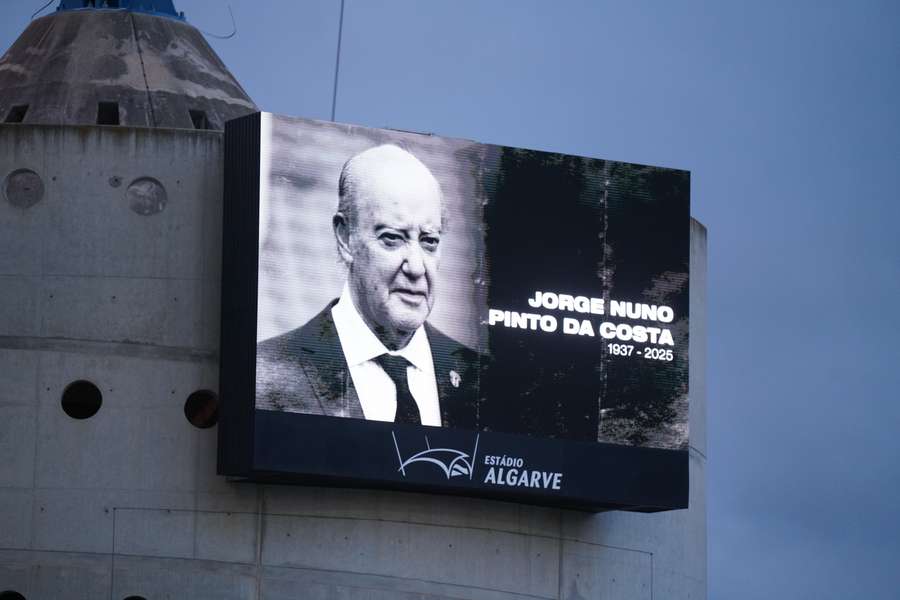 A imagem de Pinto da Costa no ecrã do Estádio Algarve