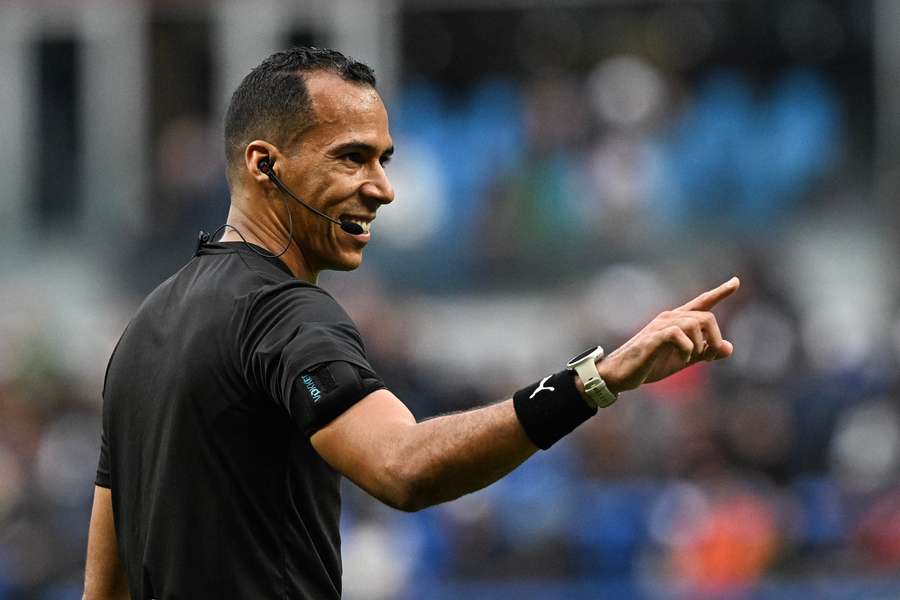 Dahane Beida va arbitra sfertul de finală dintre Maroc și Camerun